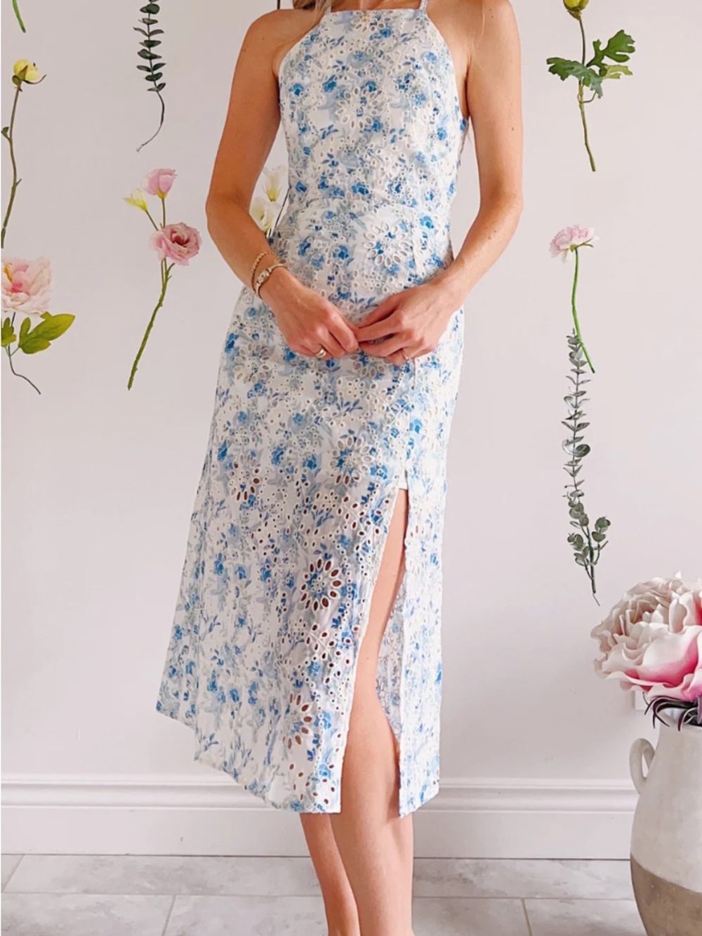 MINKPINK Blue Floral Lace Midi Dress